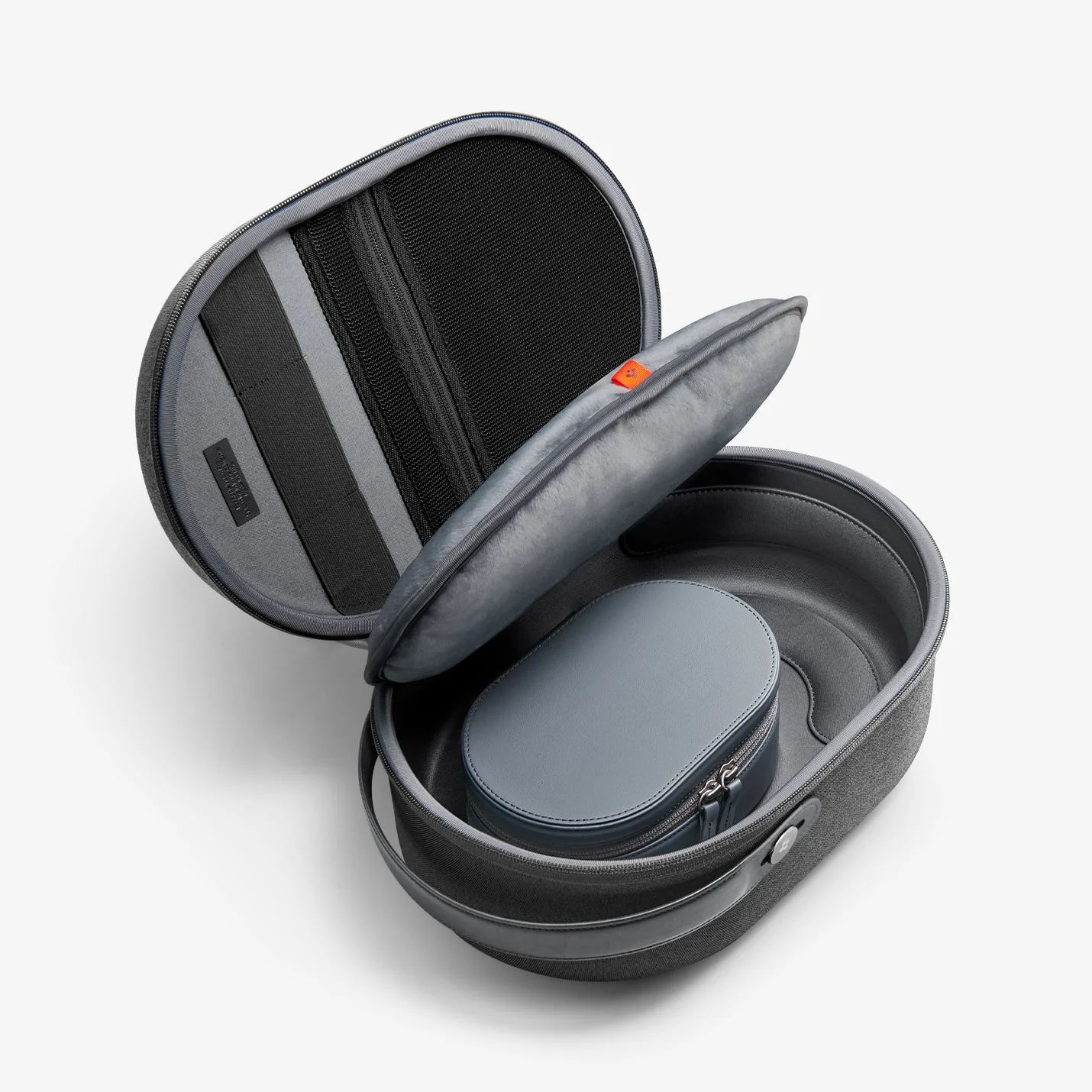 Apple Vision Pro - Klasden Pouch - Image 3