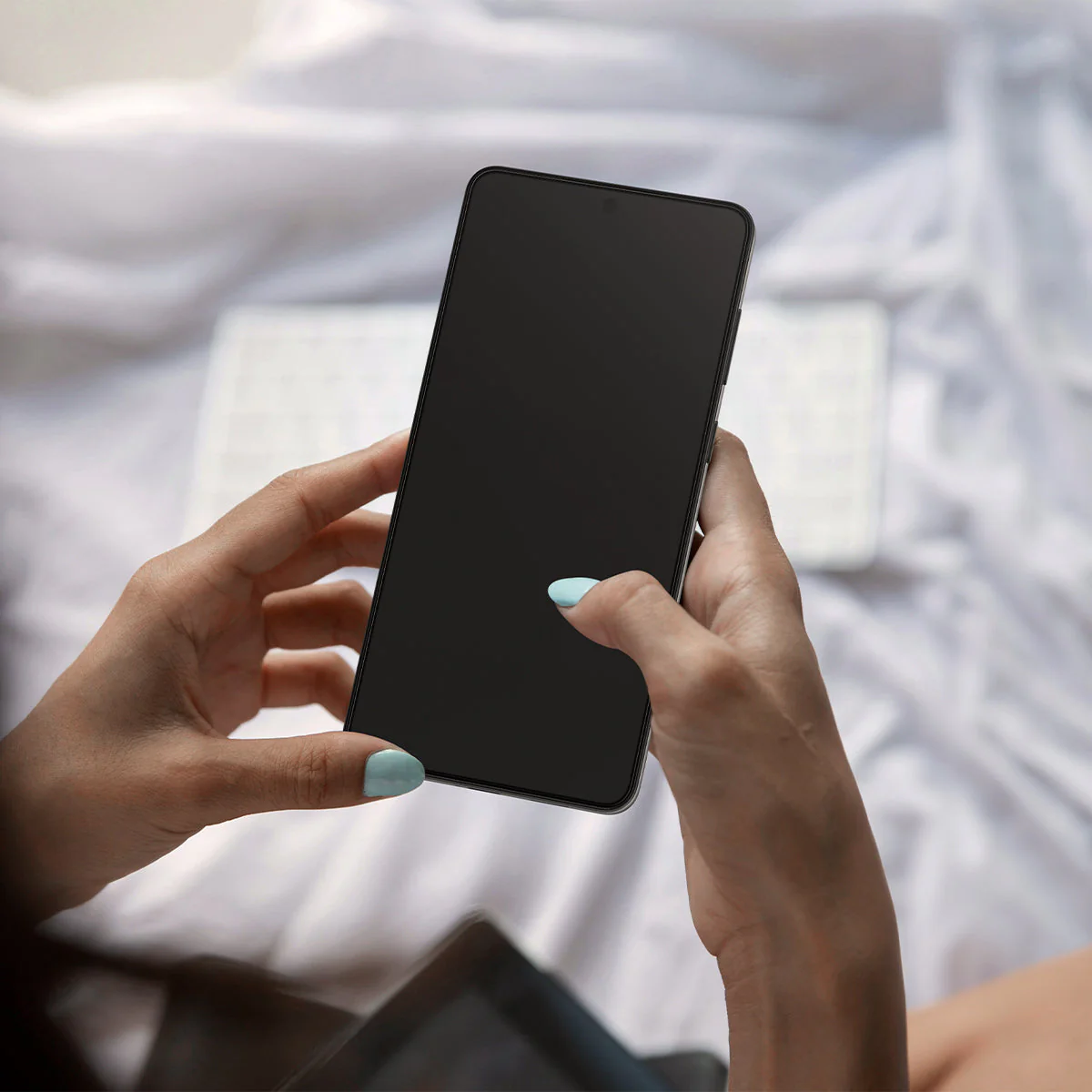 Galaxy S25 Edge - GLAS.tR EZ Fit Pro - Image 8