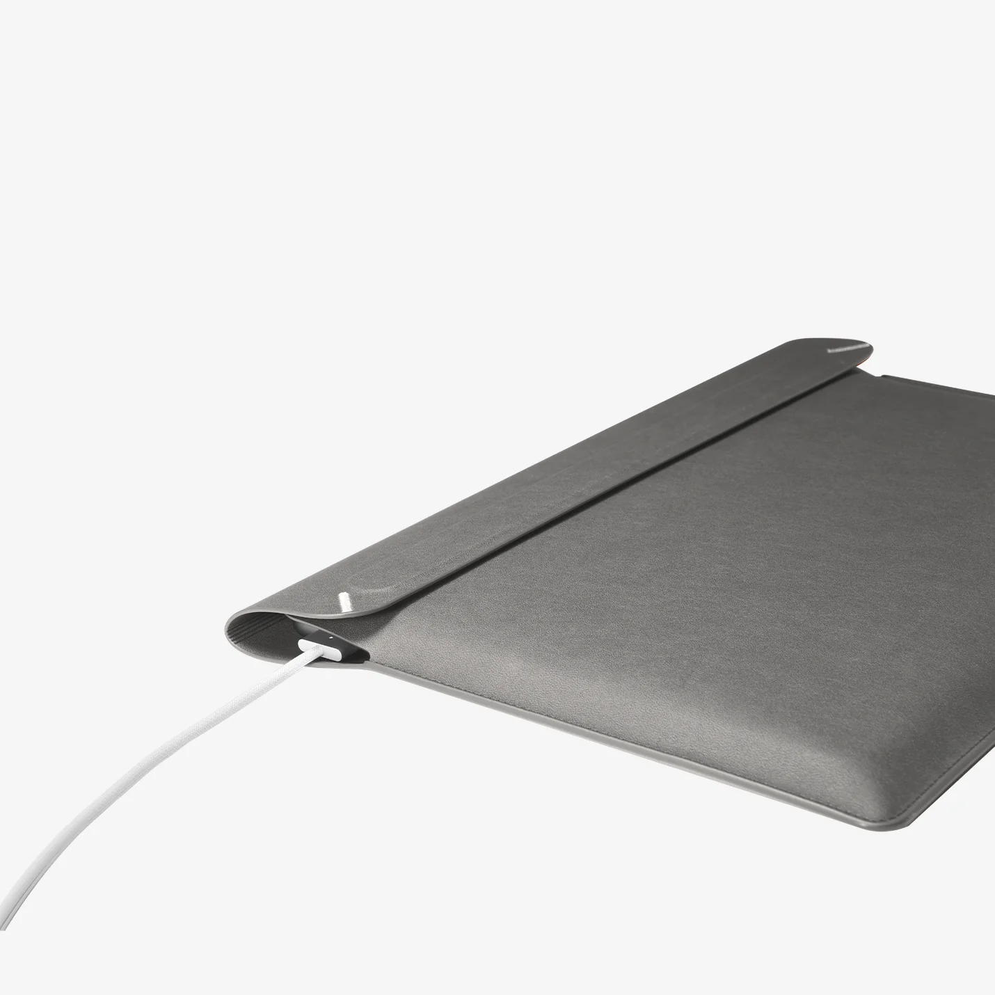 MacBook Pro Series - Valentinus S Pouch - Image 8