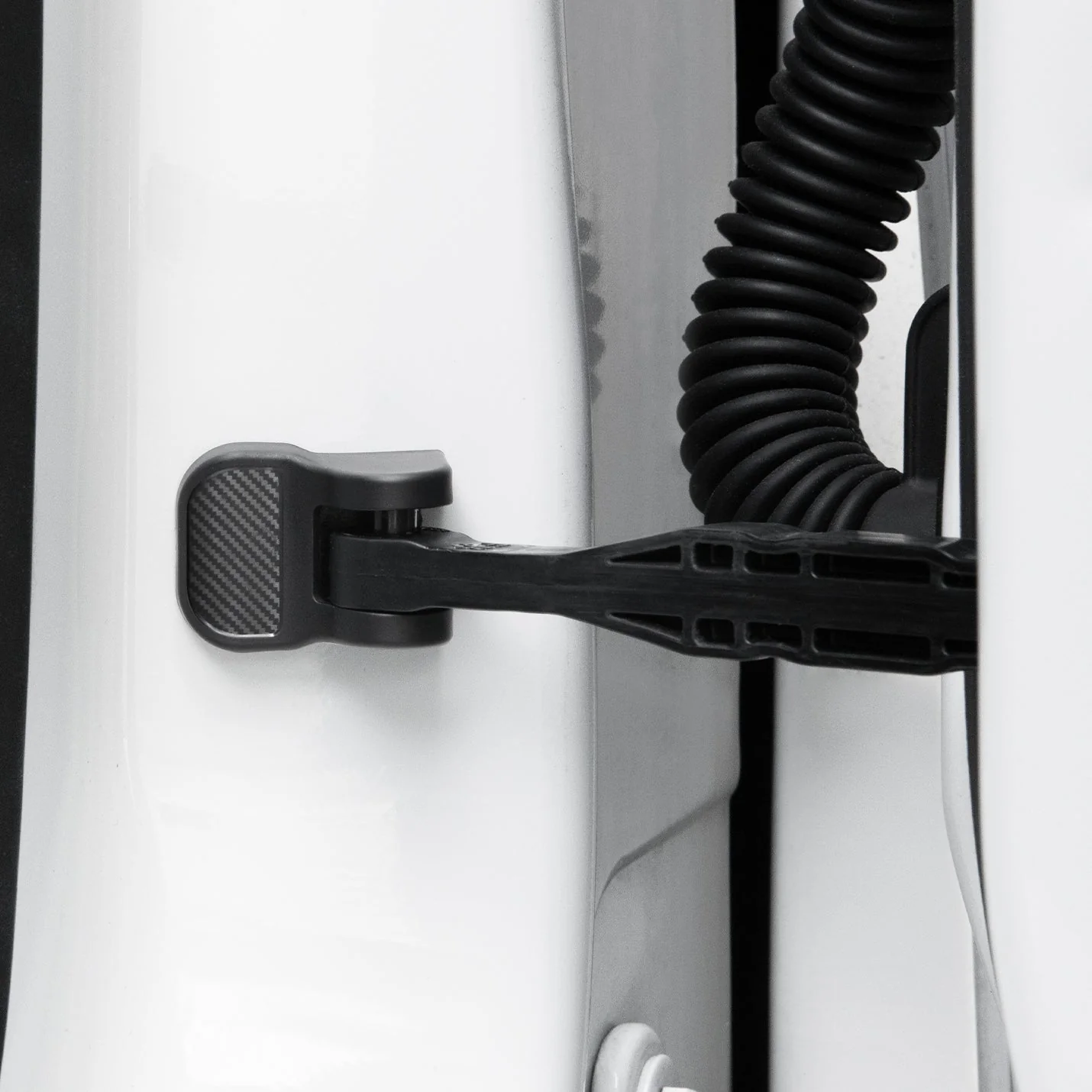 Tesla Model Y & 3 - Door Lock Cover | TO320 - Image 11